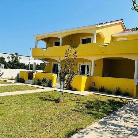Ferienwohnung Sea Side Nin Exterior foto